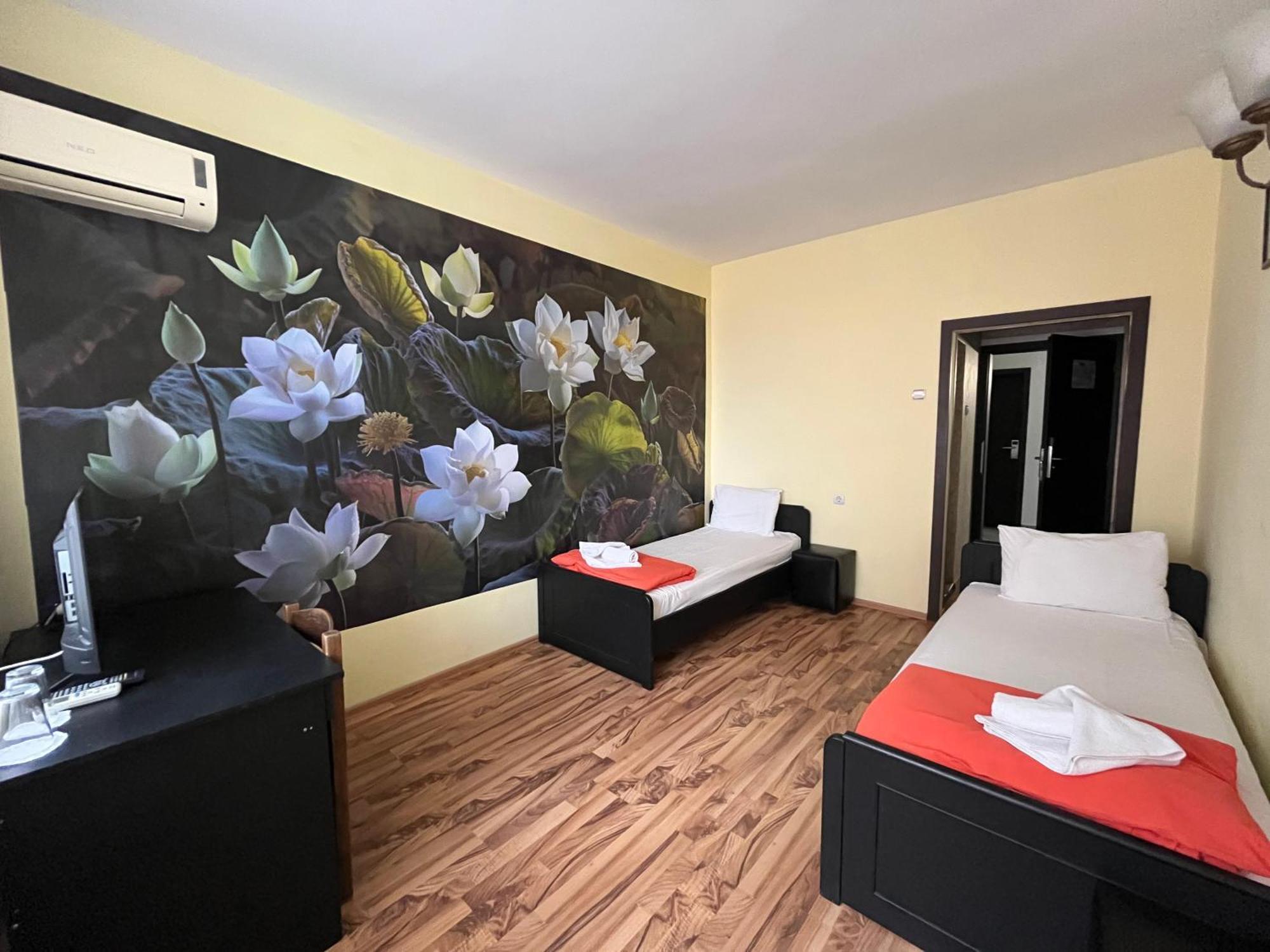 Park Hotel Ivailo Veliko Turnovo Ruang foto