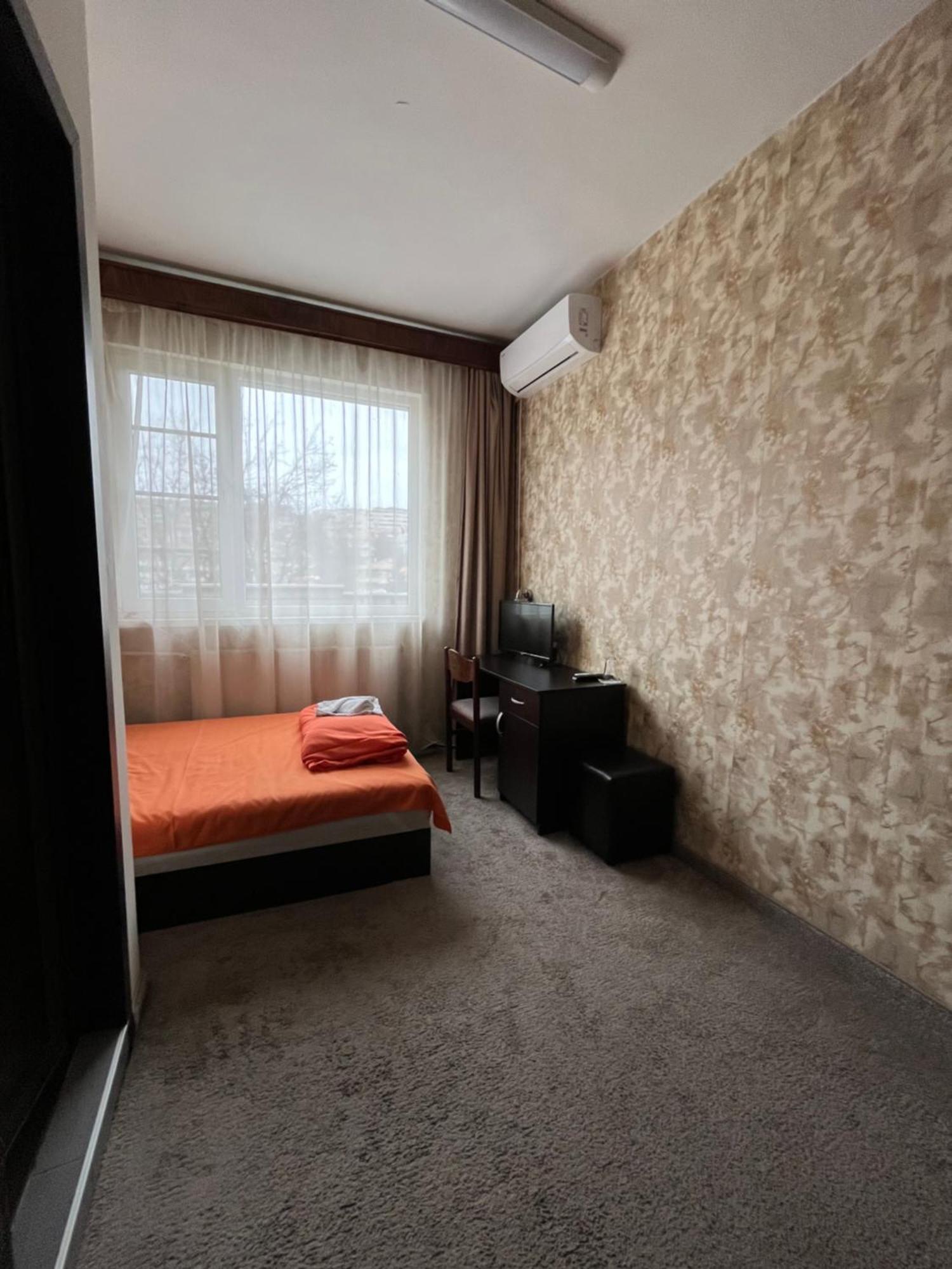 Park Hotel Ivailo Veliko Turnovo Ruang foto